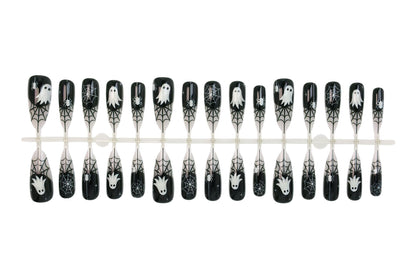 Halloween Kunstnagelset mit Geister- und Spinnennetz-Design Brehn