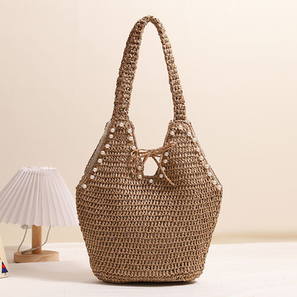 Handtasche mit Perlendekor und Innovativem Verschluss Brehn