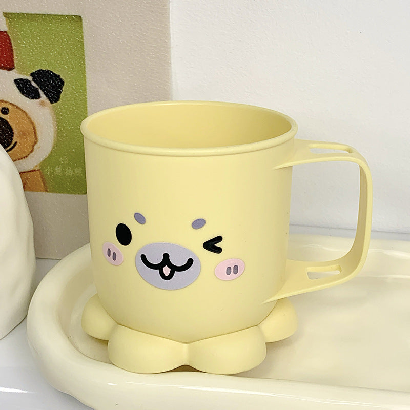 Becher mit Niedlichem Tiermotiv Brehn