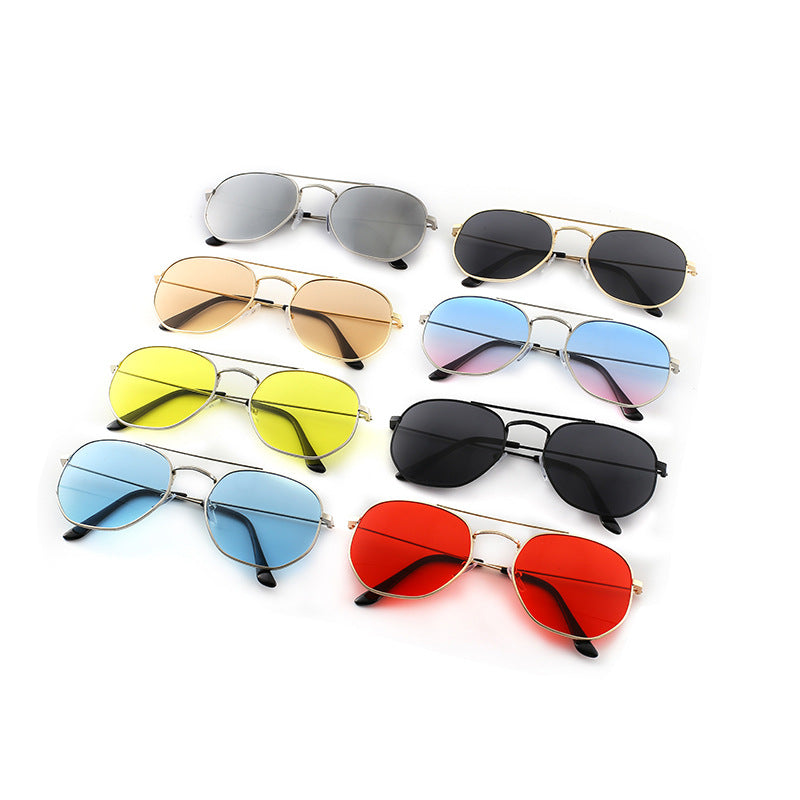 Damen Sonnenbrille mit ovalem Rahmen und schützendem Verlaufsglas Brehn