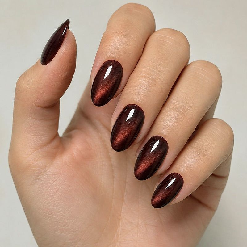 Premium Glänzende Mandelförmige Nagelkunst Brehn