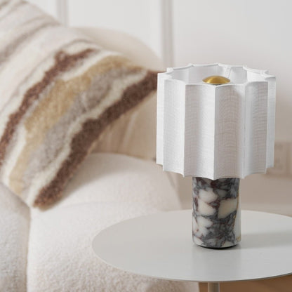 Dekorative Tischlampe
