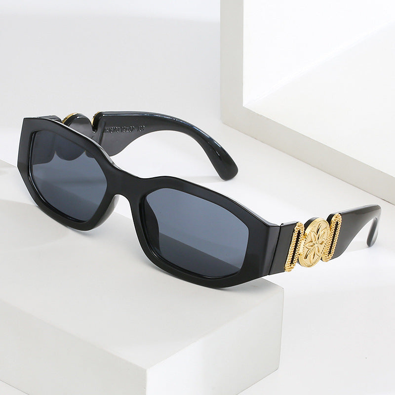 Damen Trendige und stilvolle Sonnenbrille mit luxuriösen Details Brehn
