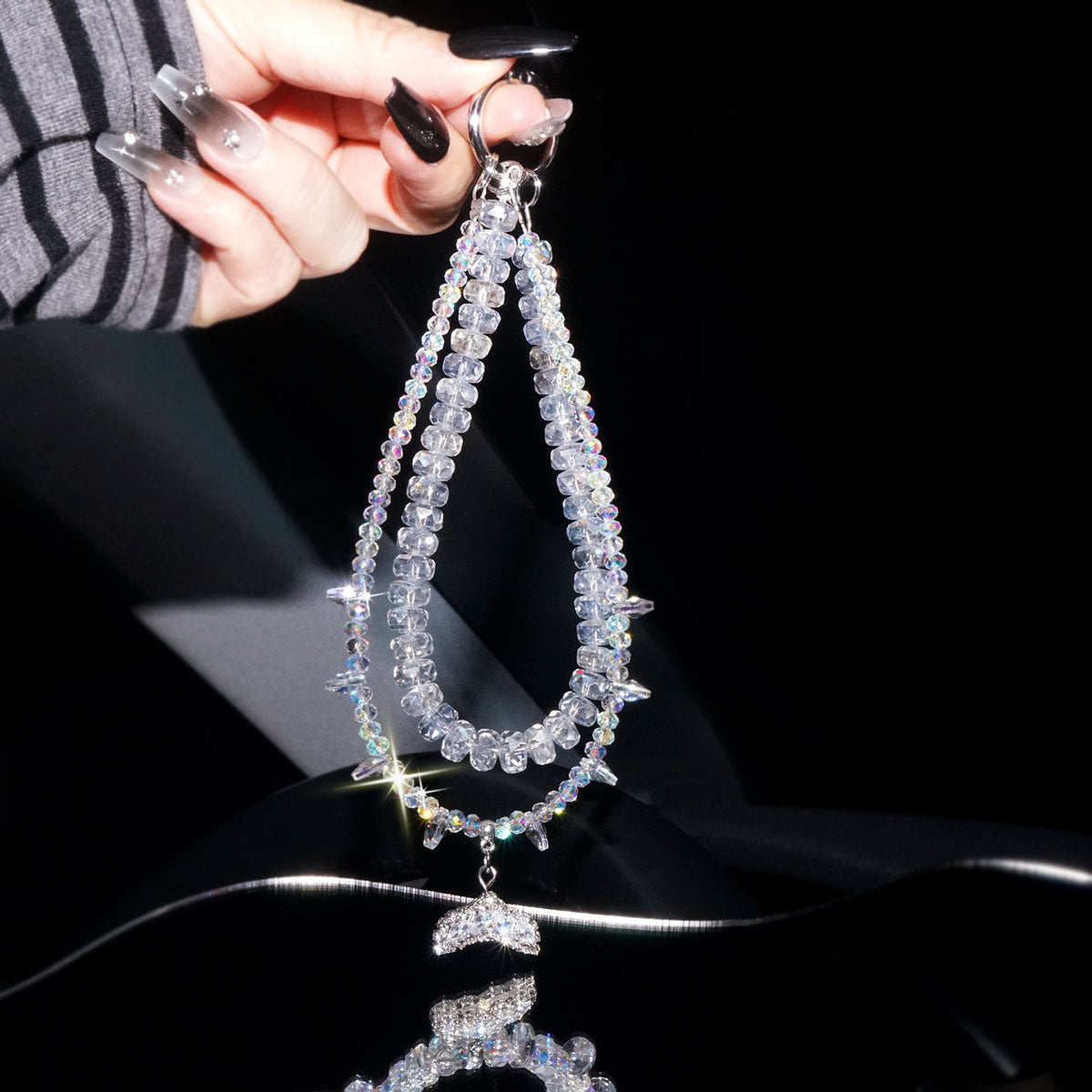 Glamouröse Perlen Charm Halskette Brehn