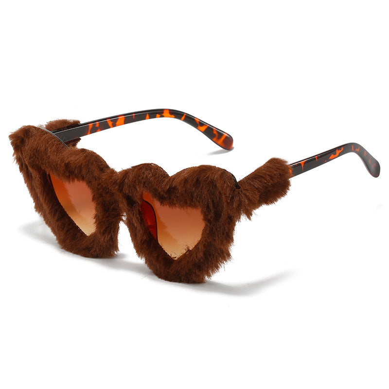 Einzigartige Herzförmige mit Fellbesatz Sonnenbrille Brehn