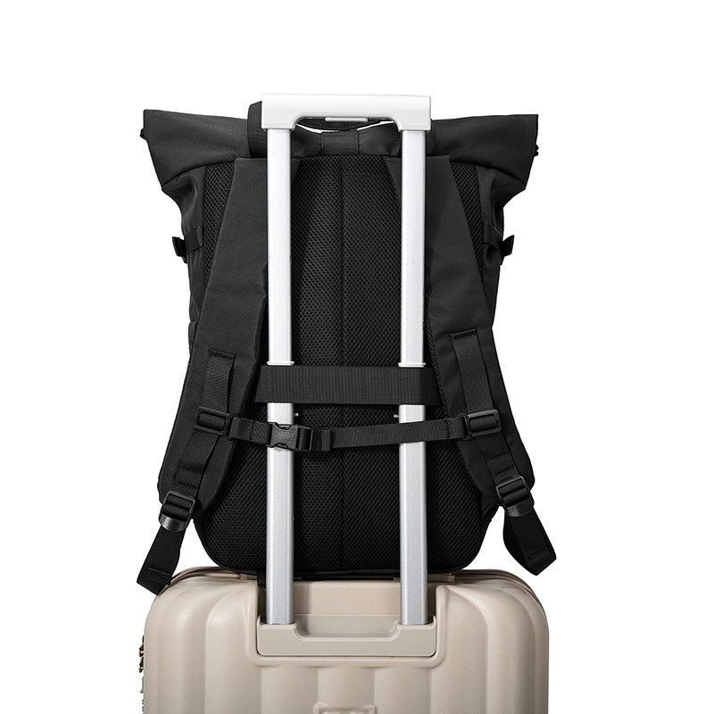 Rucksack mit Rollverschluss und Strapazierfähigen Materialien Brehn