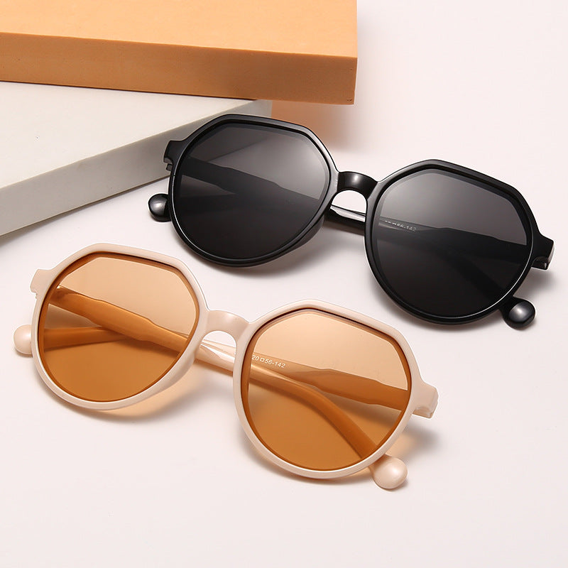 Damen modische Sonnenbrille mit markantem Achteck-Design Brehn