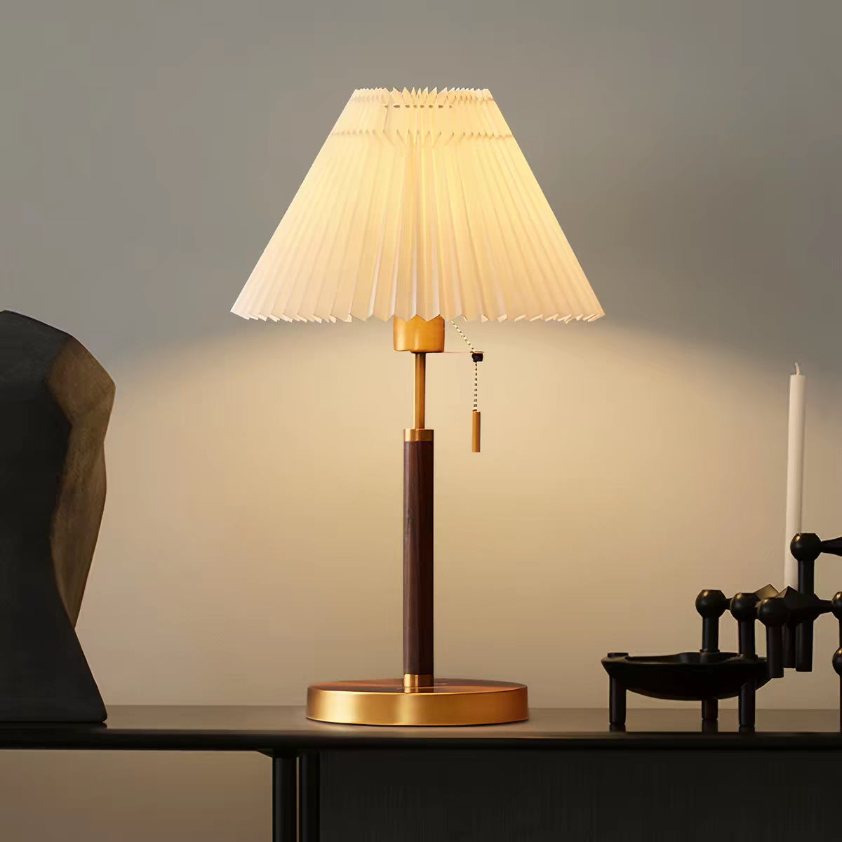 Elegante Faltenschirm Stehlampe