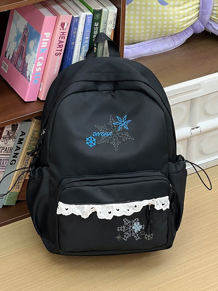 Bestickter winterlicher Schulrucksack