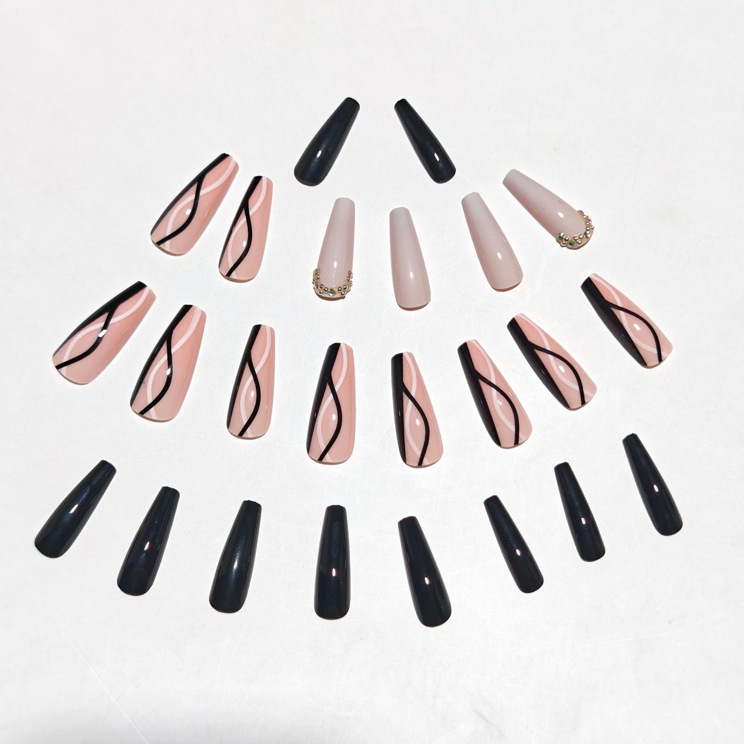 Elegante Stiletto-Nagelkunstverlängerungen Brehn