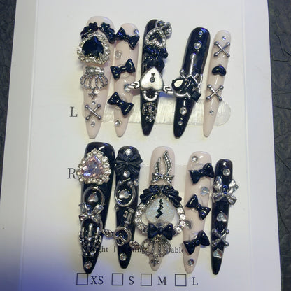 Gothic-inspirierte dekorative Press-On-Nagel-Set
