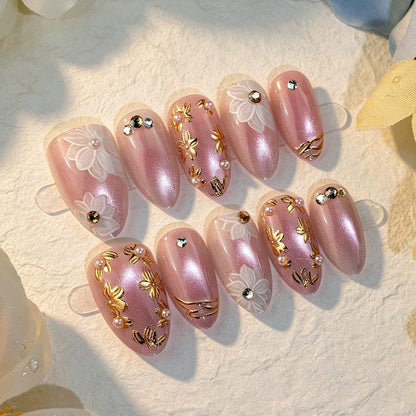 Blumenverziertes Press-On Nail Art Set Brehn