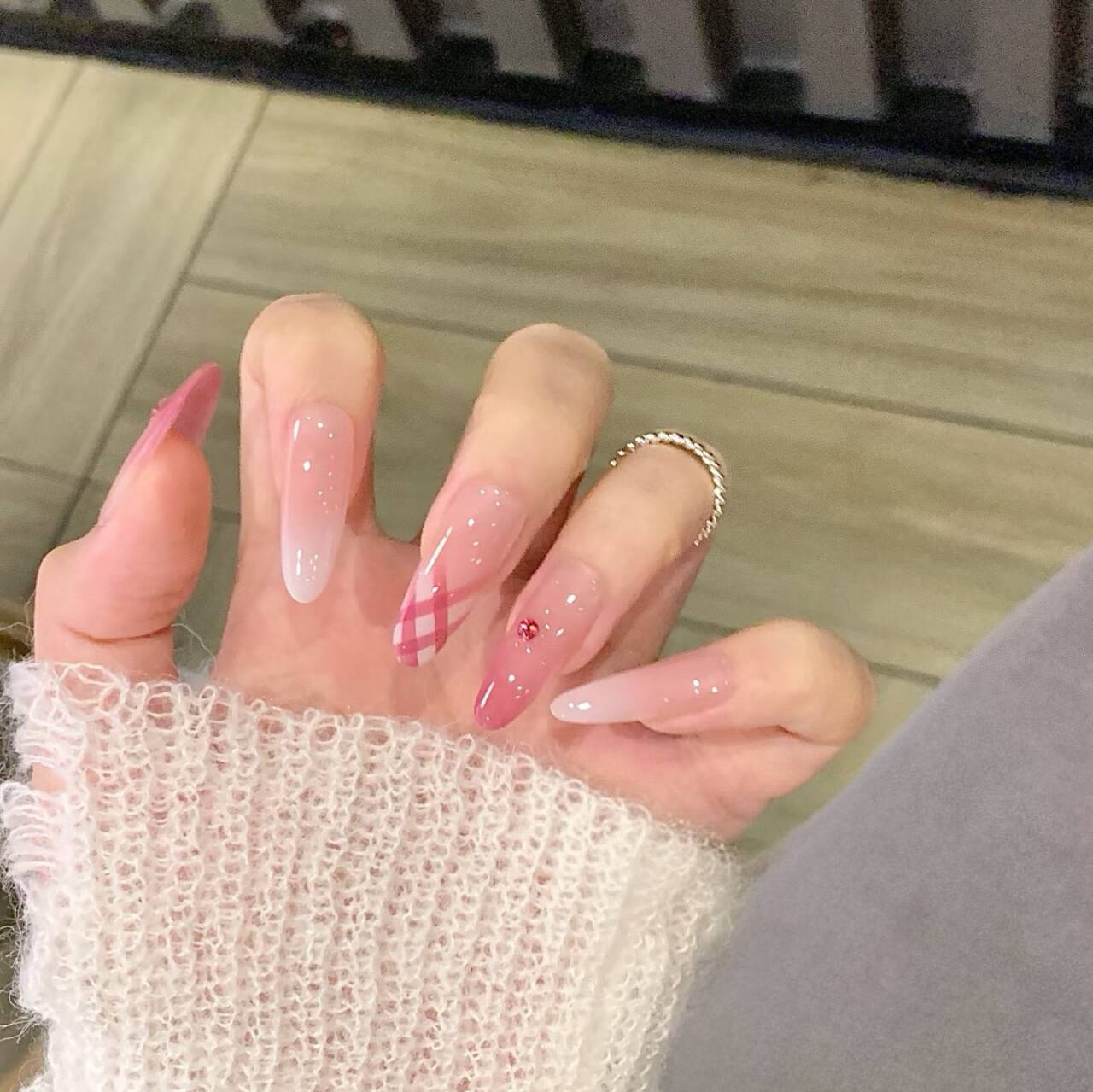 Premium Glitzernde Press-On Nagelerweiterungen Brehn
