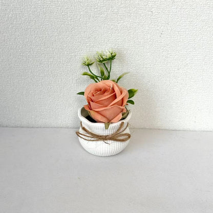 Dekorative Kunstblumenarrangement