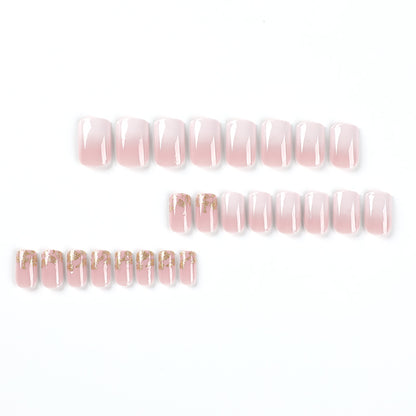 Kunstvolle Gel-Nägel mit Glitzer und Ombre-Effekt Brehn