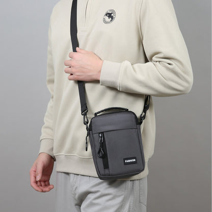 Vielseitige kompakte Crossbody-Tasche