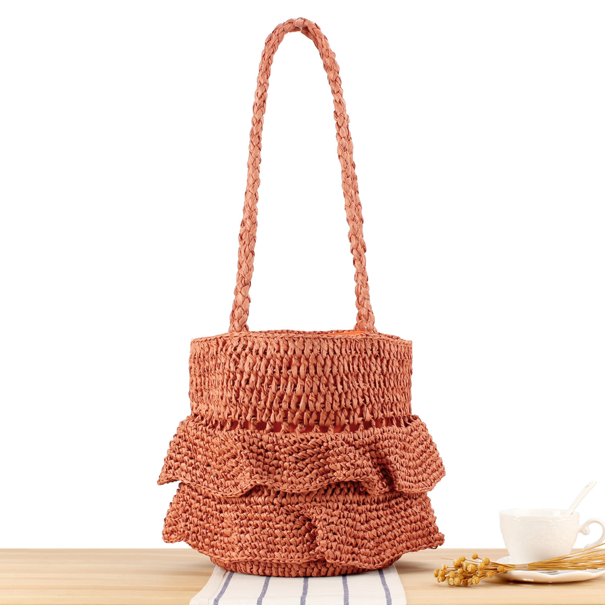 Modische Geflochtene Tasche mit Volants Brehn