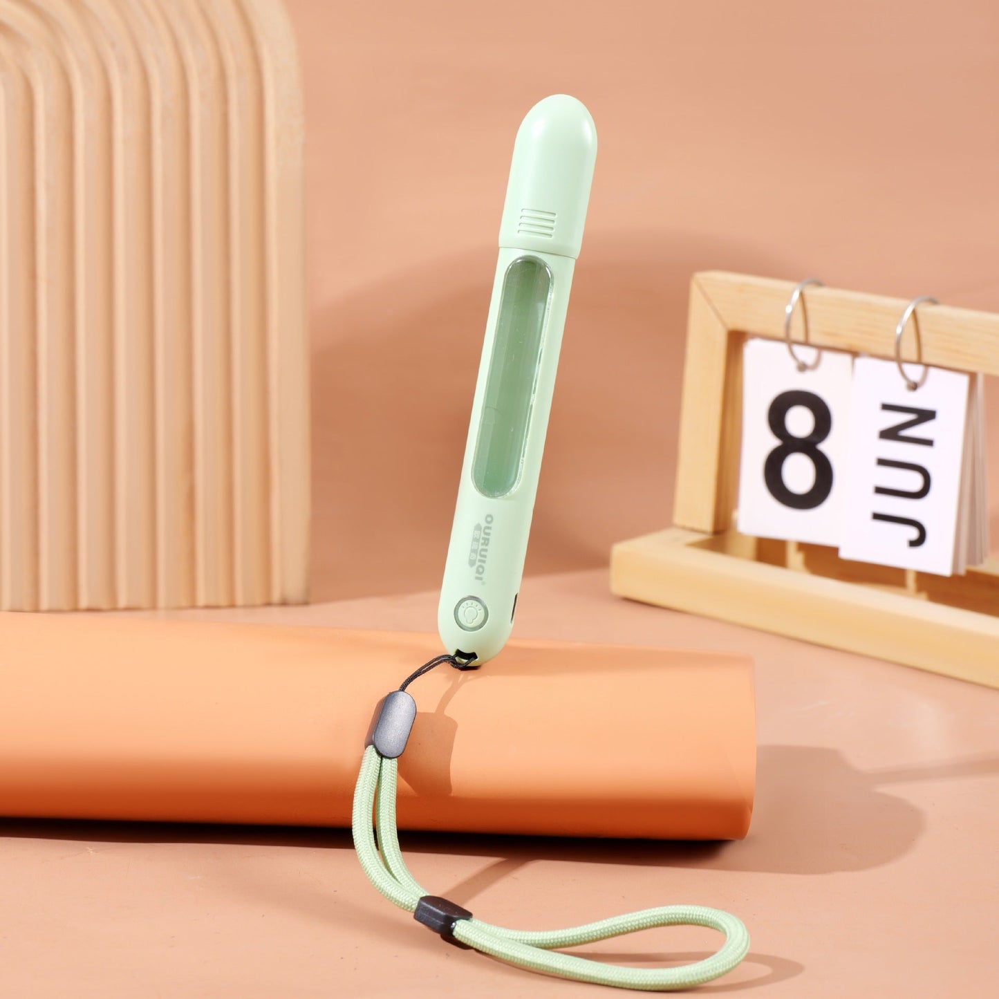Brehn | Tragbares wiederaufladbares Thermometer mit LED-Display und Handgelenkband