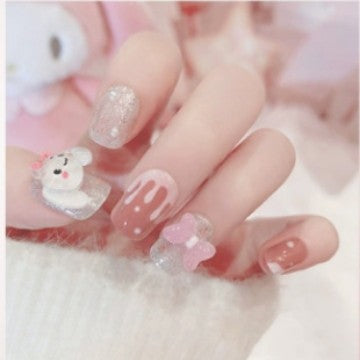 Kunstvolle Nagelspitzen Design Brehn