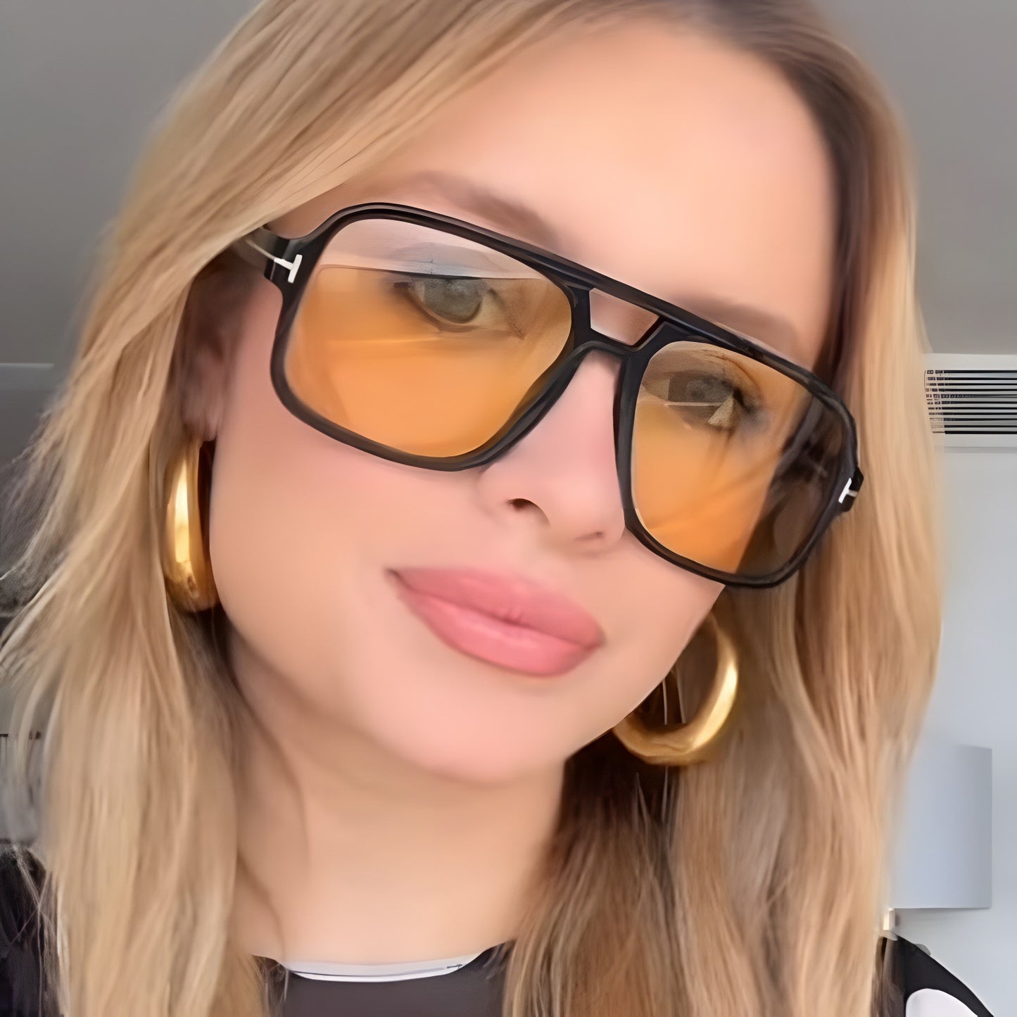 Damen quadratische Designerbrille mit filigranem Rahmen und modernem Kunststoffmaterial Brehn