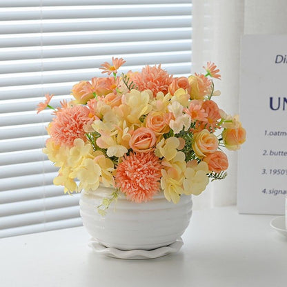 Lebendige künstliche Blumenarrangement