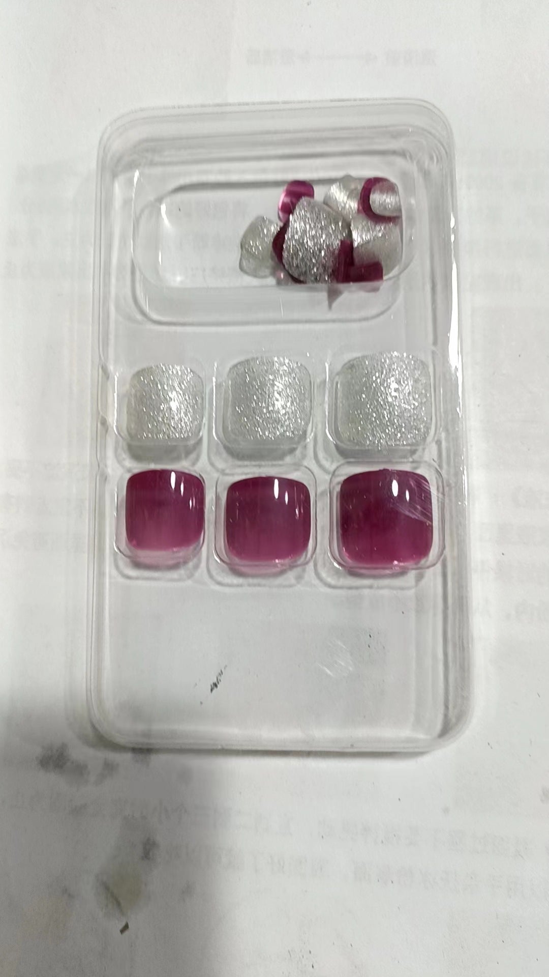 Premium Press-On Nail Set mit Glitzer und Edelstein-Accessoires Brehn