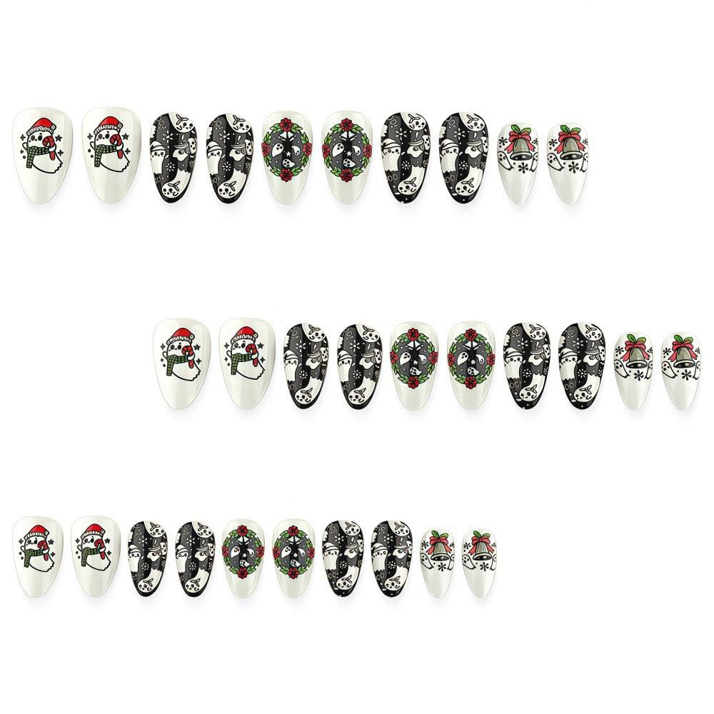 Kunstnägel mit Weihnachtlichem Design Brehn