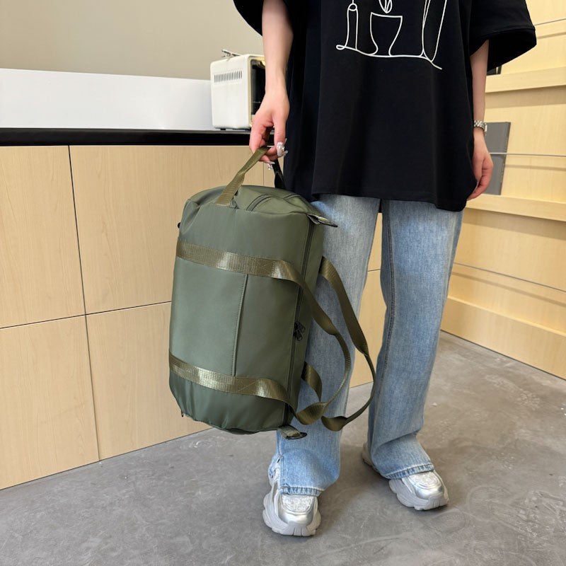Multifunktionale Sport-Duffel-Tasche mit Strapazierfähigem Material und Innovativem Fächerdesign Brehn