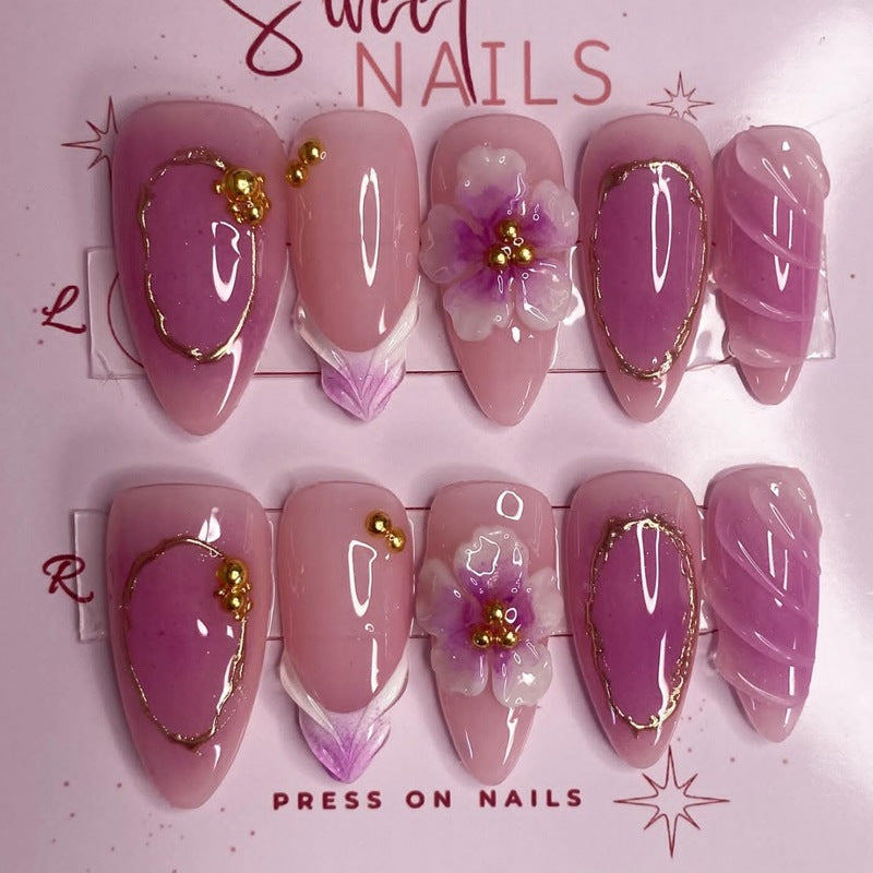 Kreatives Kunstnagelset mit verschiedenen Designs Brehn