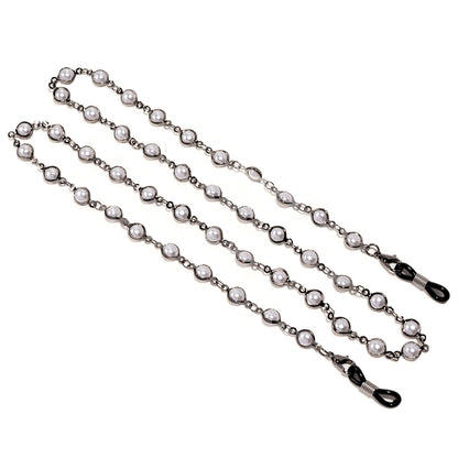 Elegante Perlenbesetzte Brillekette Brehn