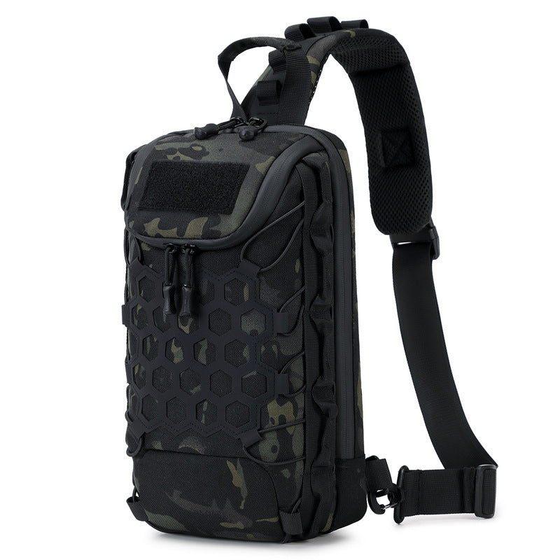 Kompakter militärisch inspirierter Sling-Rucksack Brehn