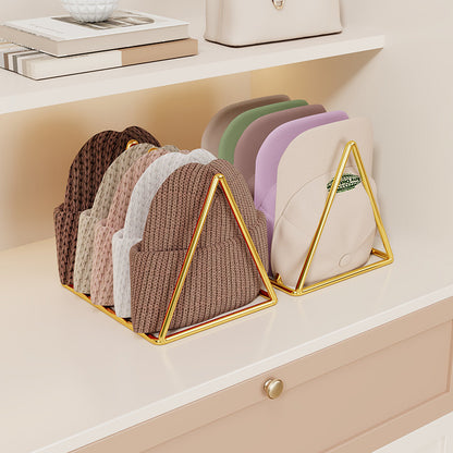 Dreieckiger Gold Metall Multi-Slot Mütze und Strickmützen Organizer Regal