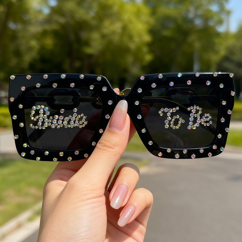 Dekorative perlenbesetzte Katzenaugen-Sonnenbrille Brehn