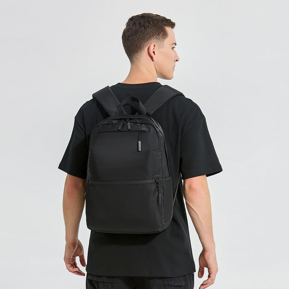 Leichte minimalistische Laptop-Rucksack Brehn