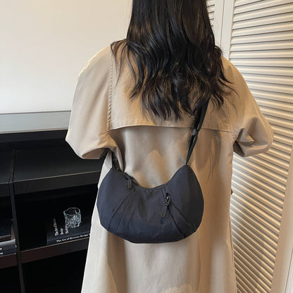 Verstellbare Schultertasche mit Tragegurt