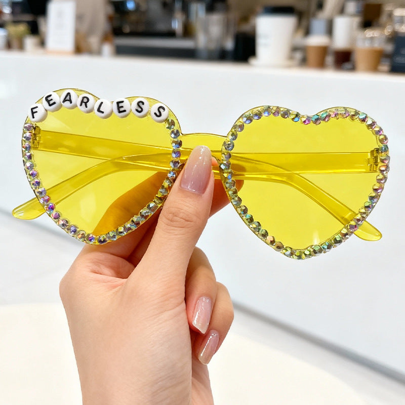 Herzförmige, mit Strass veredelte Sonnenbrille Brehn 1787141205