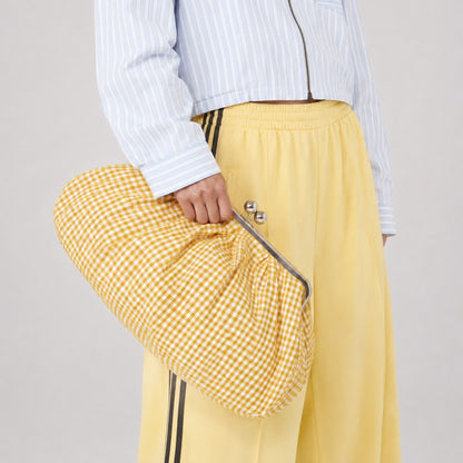 Geraffte Clutch-Tasche