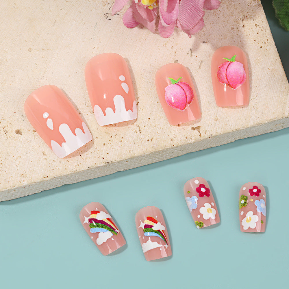 Kunstnägel mit fröhlichen Blumendesigns Brehn