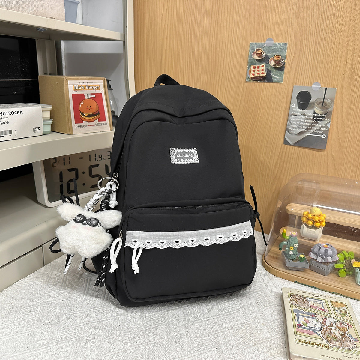 Stylischer kompakter Mini-Rucksack mit niedlichen Akzenten Brehn