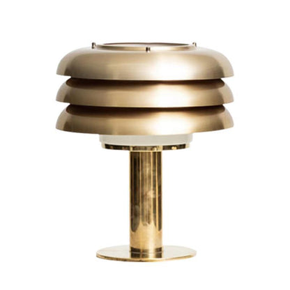 Moderne ästhetische Tischlampe mit schichtweisem Schirmdesign