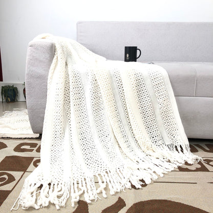Handgefertigte strukturierte Strickdecke Brehn