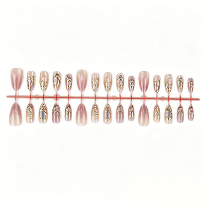 Elegantes Press-On-Nail-Set mit künstlerischen Details Brehn