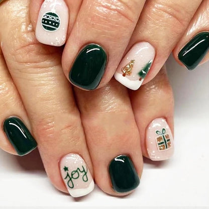 Kunstnagelset mit festlichem Winterthema Brehn
