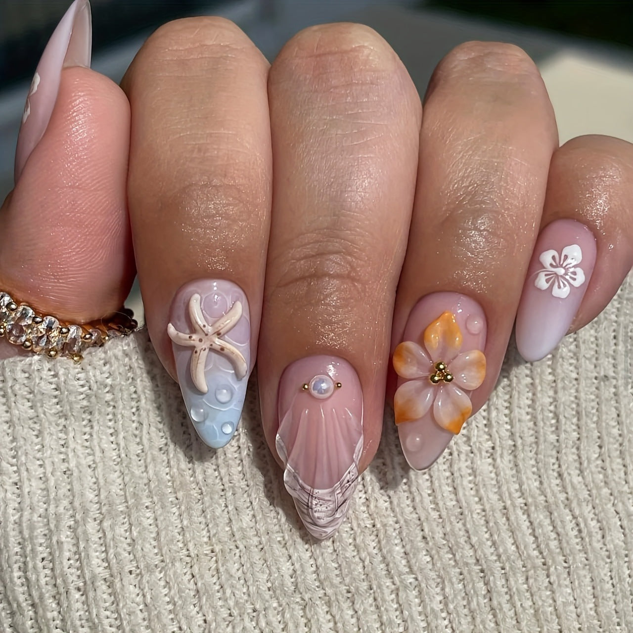 Künstlerisches 3D-Blumen-Press-On-Nagelset Brehn