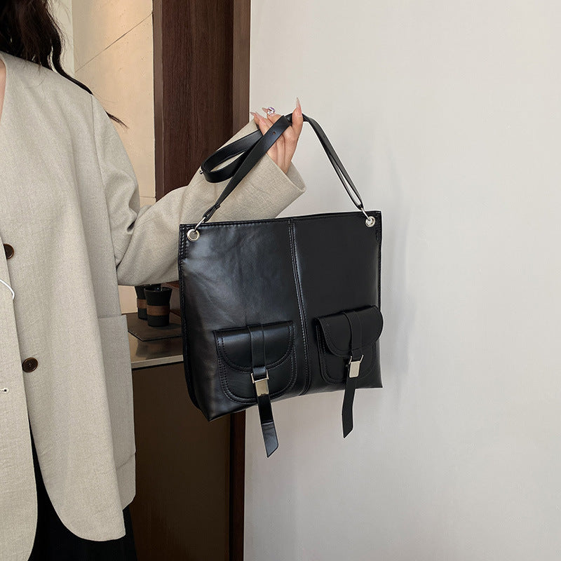 Moderne Strukturierte Schultertasche Brehn