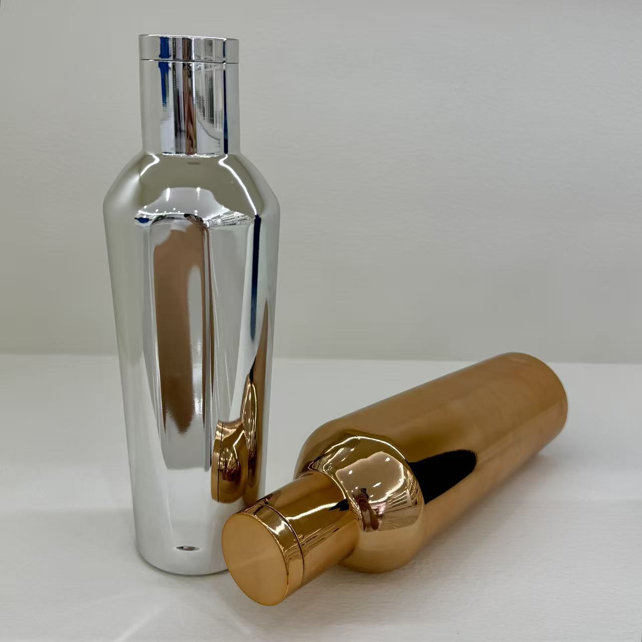 Damen elegante doppelwandige Isolier-Trinkflasche aus Edelstahl Brehn
