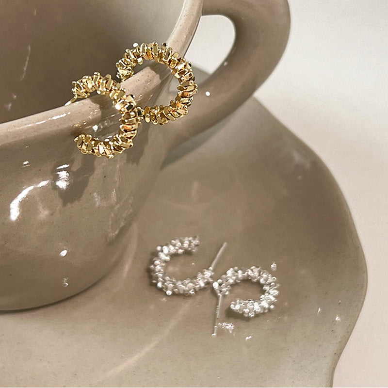 Glitzernde Creolen mit Funkelnden Details Brehn