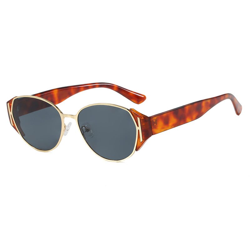 Damen Retro-inspirierte Sonnenbrille mit elegantem Rahmen Brehn
