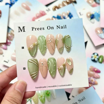 Dekoratives Handgefertigtes Press-On Nagelkunstset mit von Strand inspirierten Designs