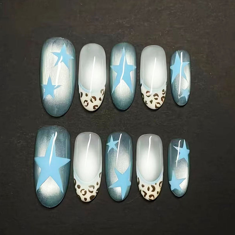 Dekorative Nagelkunst Brehn
